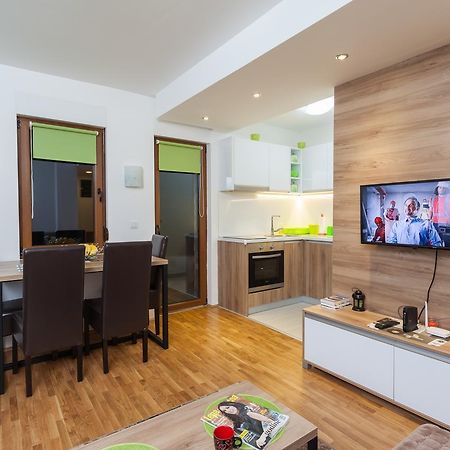 Astra Apartment ズラティボール エクステリア 写真